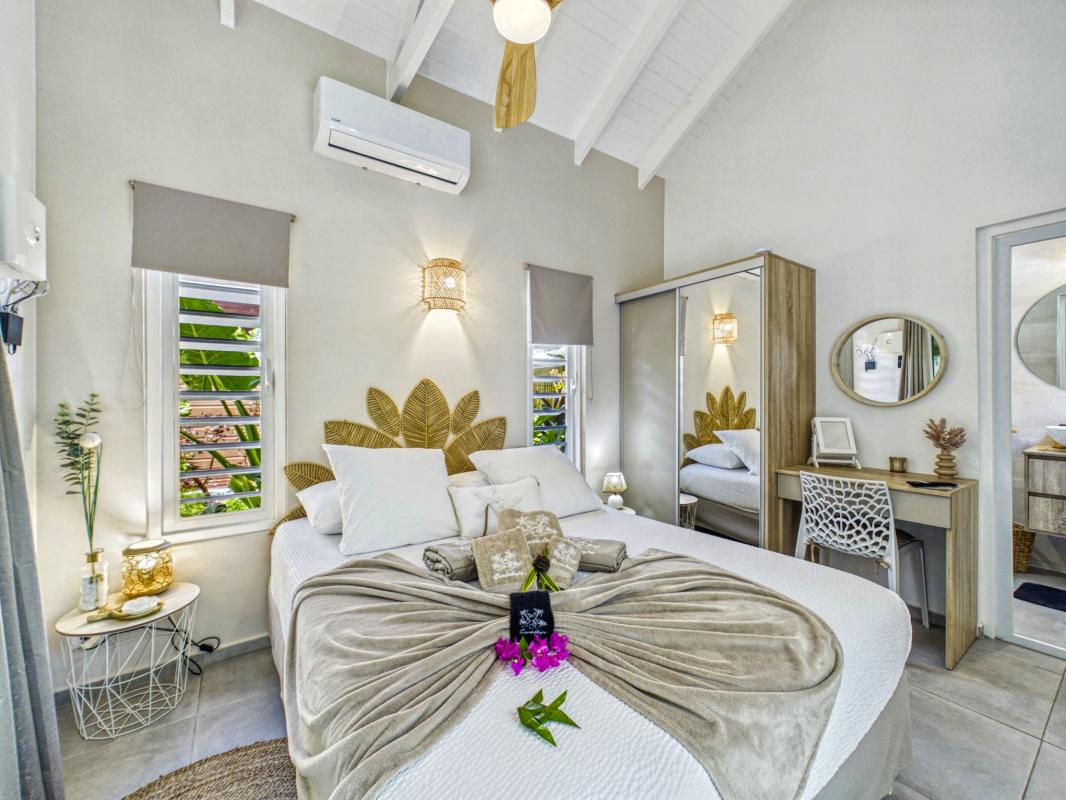 15.Guadeloupe Sainte-Rose- location villa 2 personnes-piscine